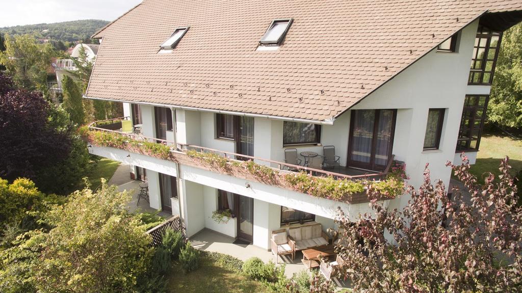 Dominika Apartman Hotel Budapest Exteriör bild
