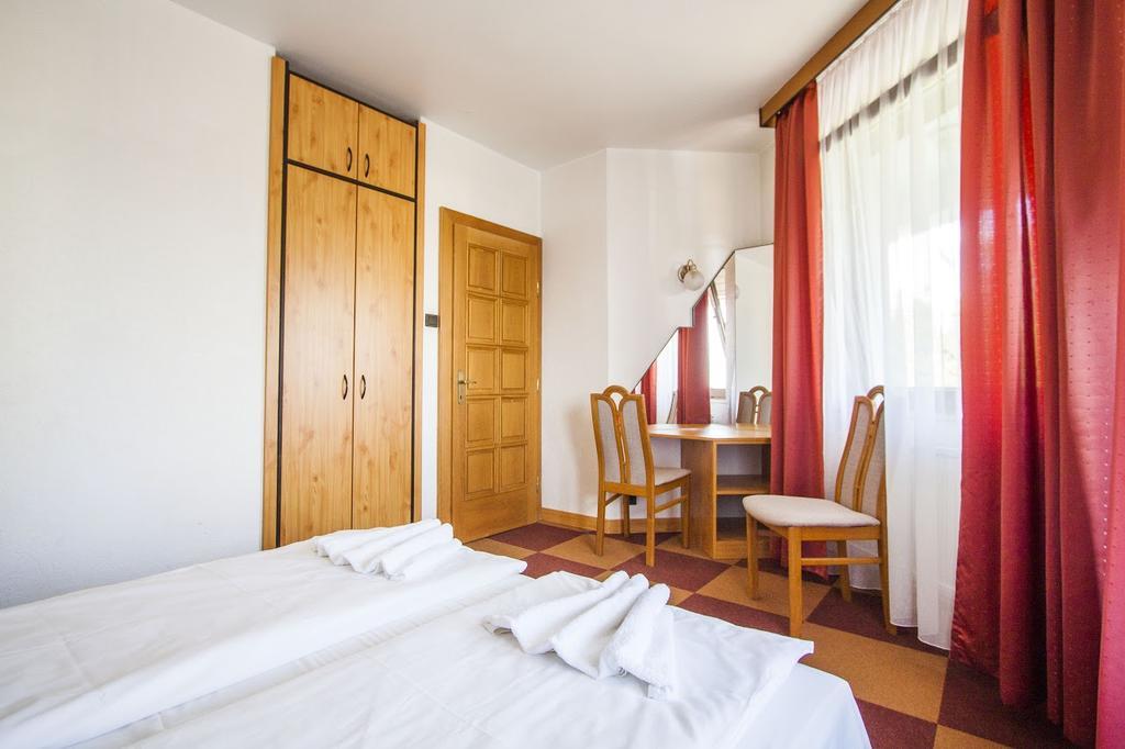 Dominika Apartman Hotel Budapest Exteriör bild